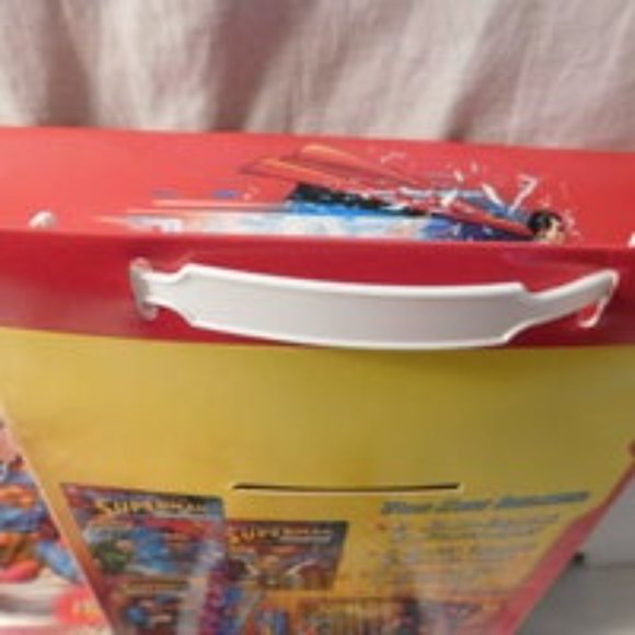 Superman Books and Stickers Fun Case - Picture 7 of 7